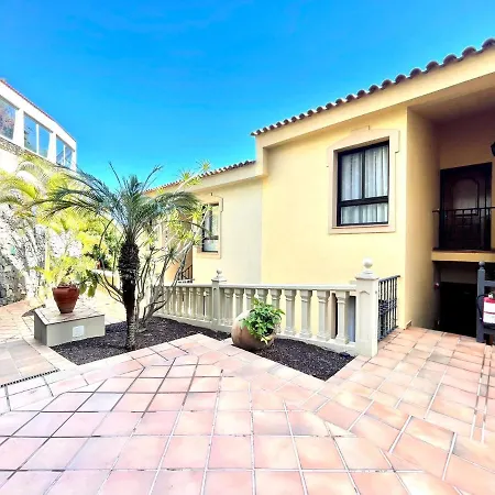Lägenhet Apartamento Ap1, Piscina, Acceso Directo A La Playa Los Roques *